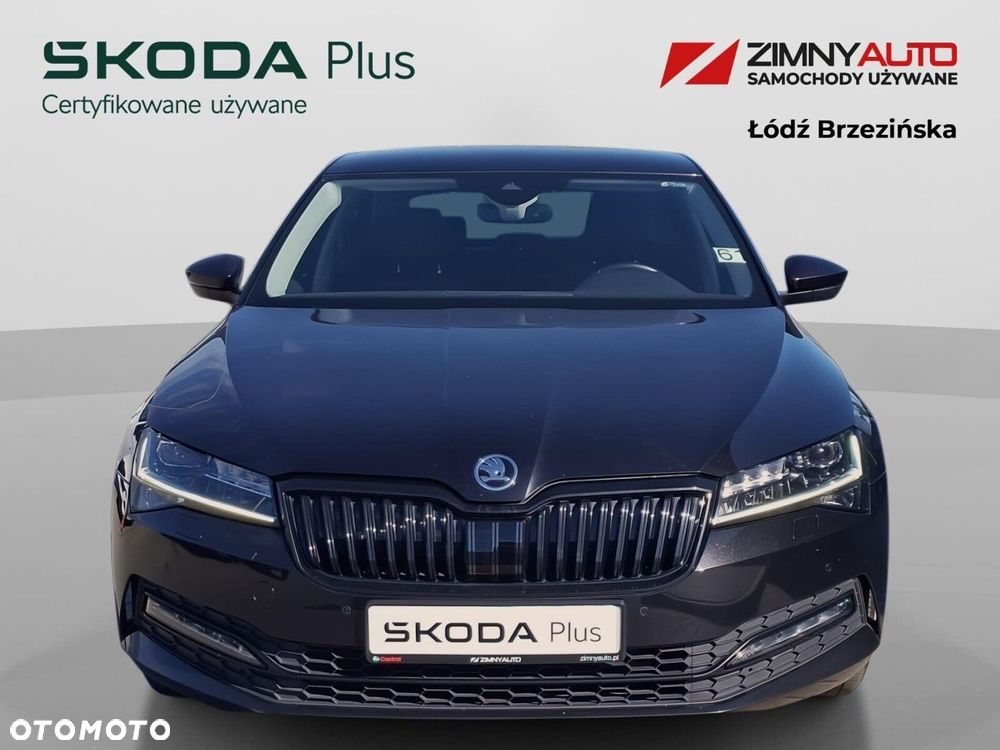 Skoda Superb 2.0 TDI SCR 4x4 Style DSG - 5