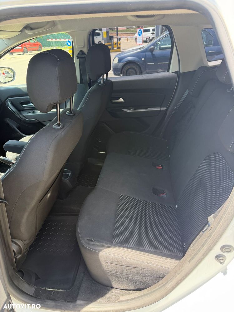Dacia Duster 1.5 Blue dCi 4WD Prestige - 8