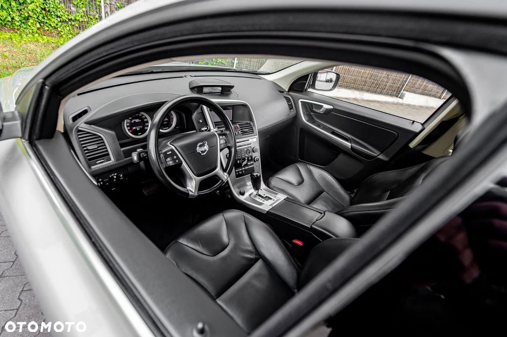 Volvo XC 60 - 21
