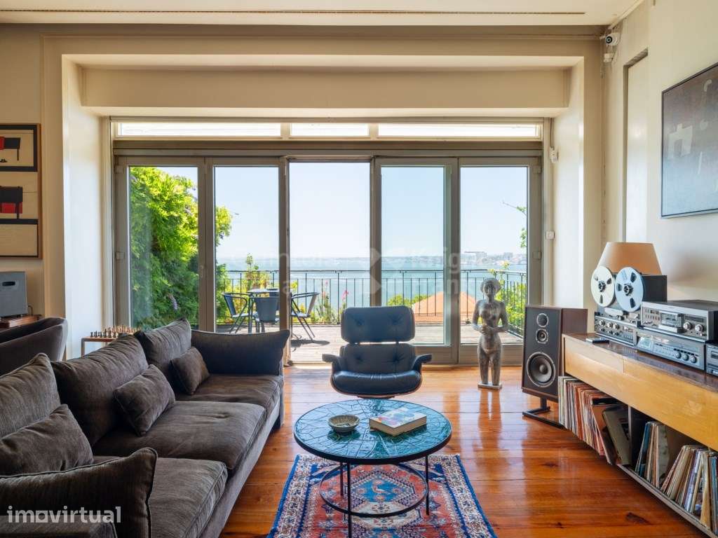 T3 Chiado vista rio Tejo com terraço e garagem - Grande imagem: 2/55