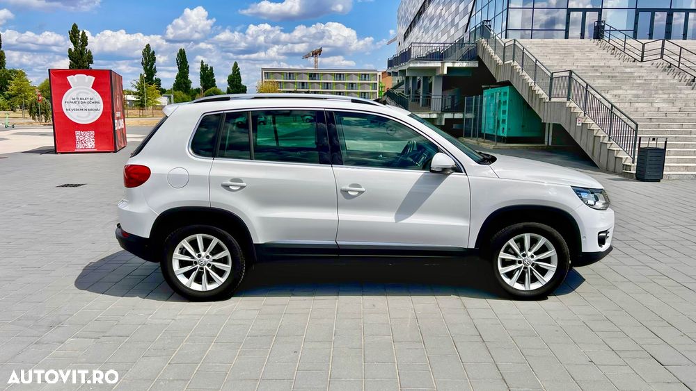 Volkswagen Tiguan 2.0 TDI DPF 4Motion Sport & Style - 4