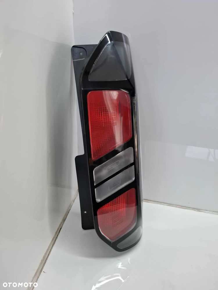 LAMPA TYLNA PRAWA TYŁ FORD TRANSIT CUSTOM IDEALNA - 3