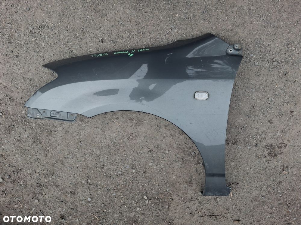 Błotnik TOYOTA COROLLA E12 prawy lewy OE - 1