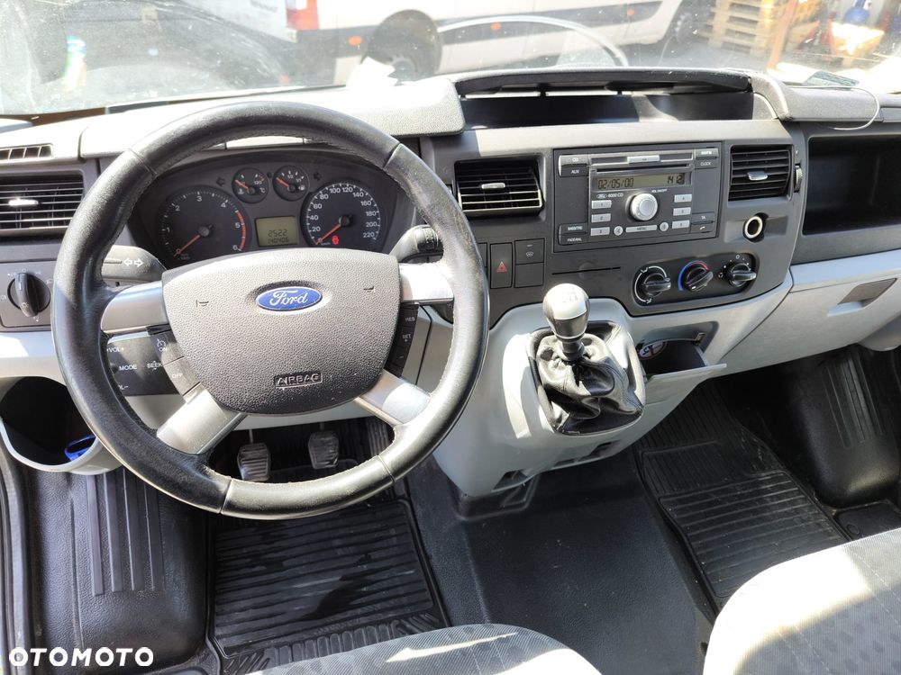 Ford transit - 5