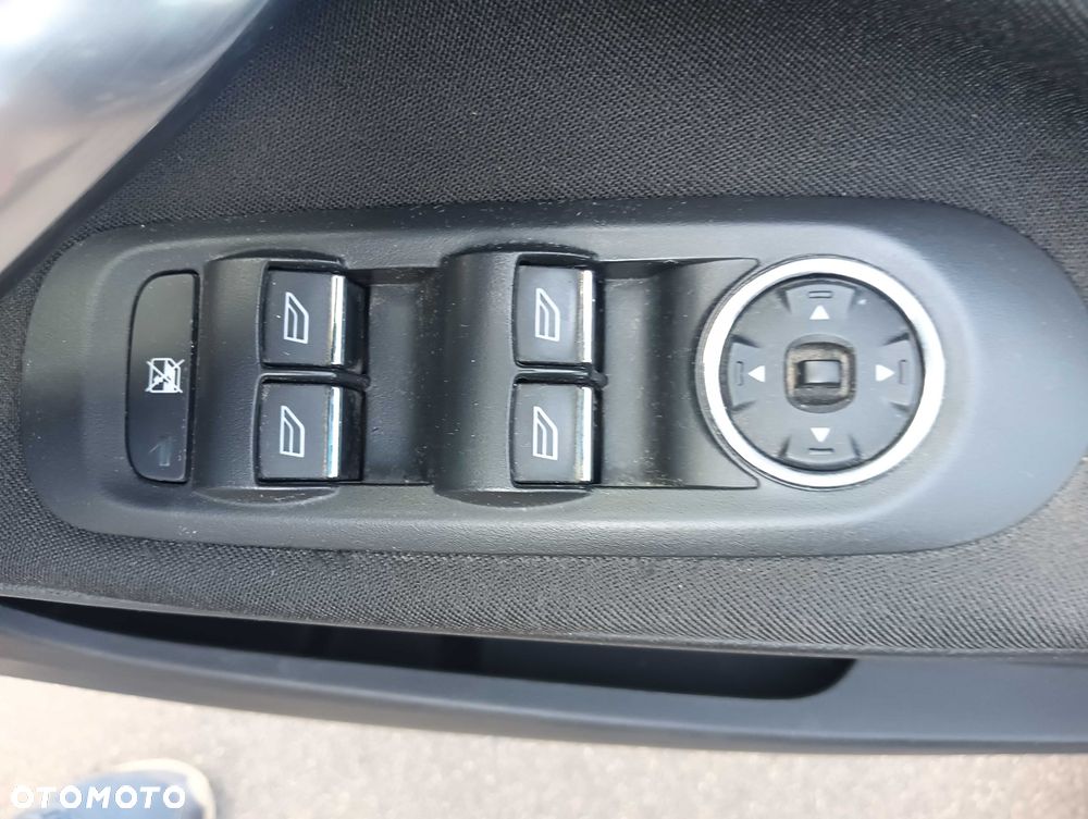 Ford Mondeo - 7