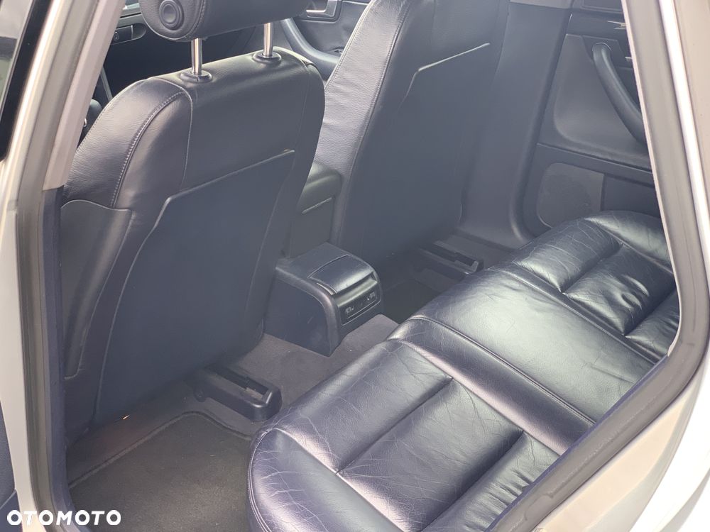 Audi A4 ver-3-0-quattro-tiptronic - 29