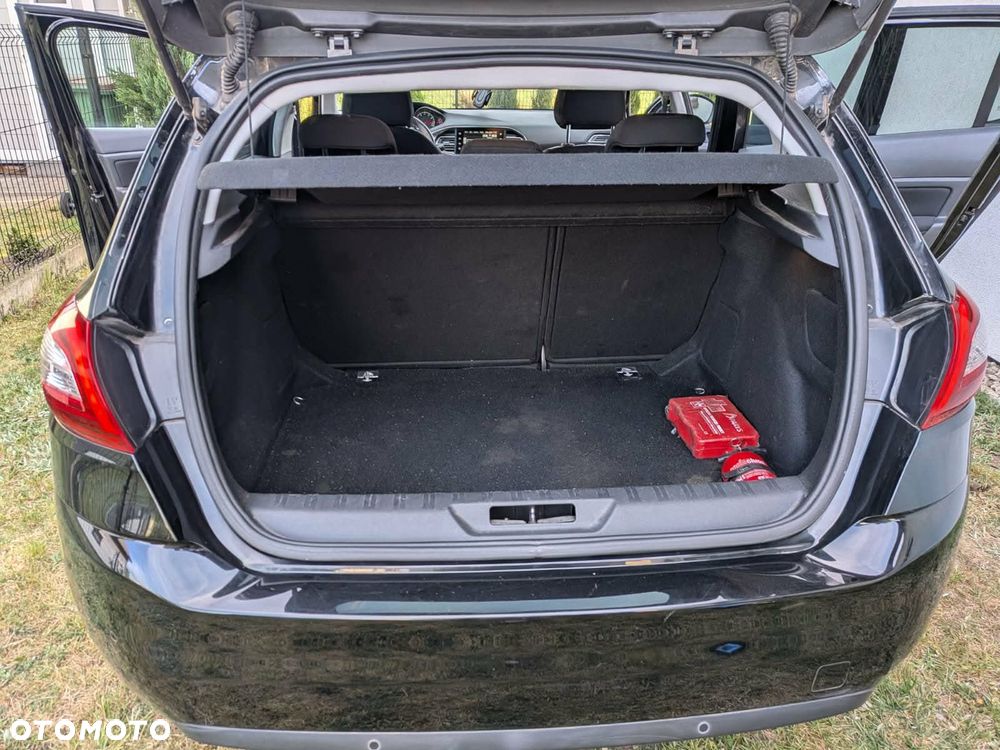 Peugeot 308 1.6 THP Active - 8