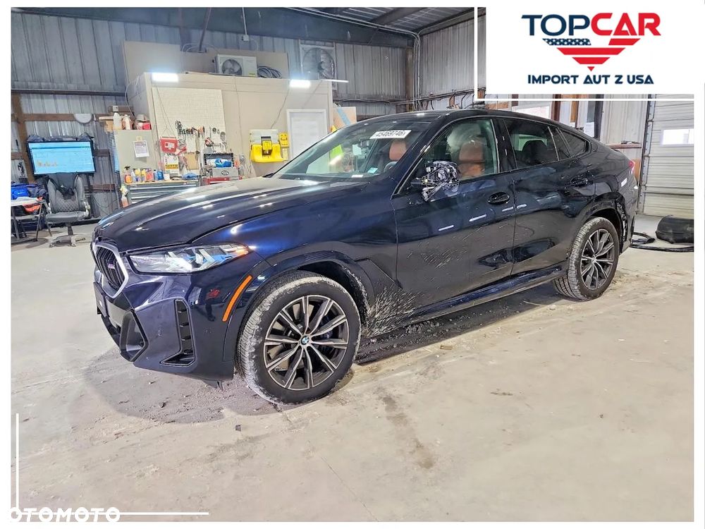 BMW X6 M50i - 1