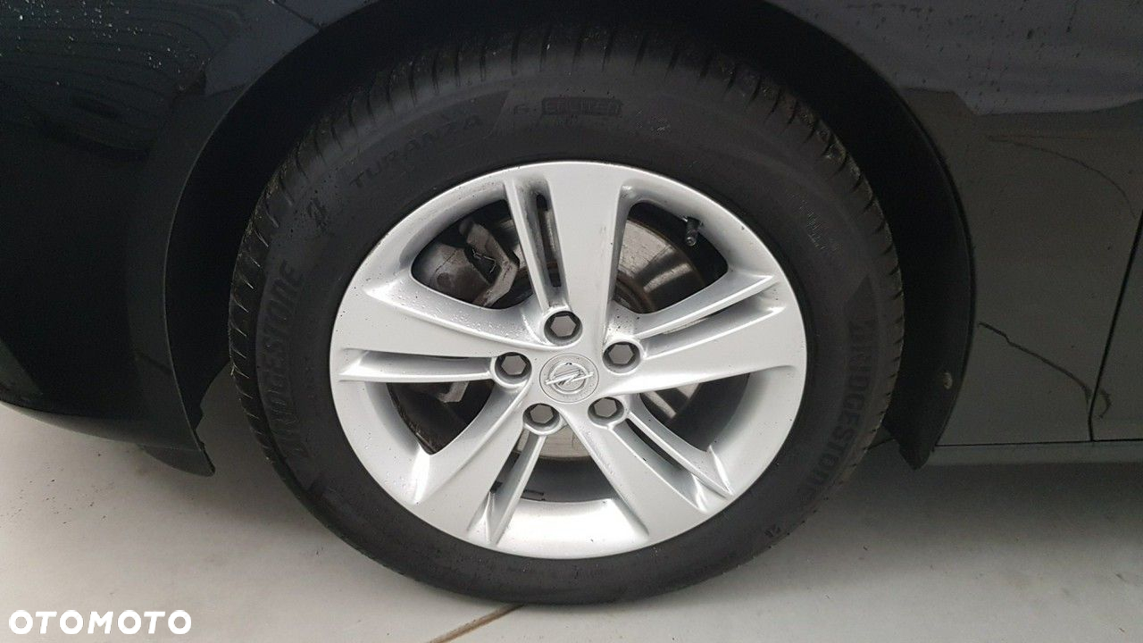 Opel Insignia - 13