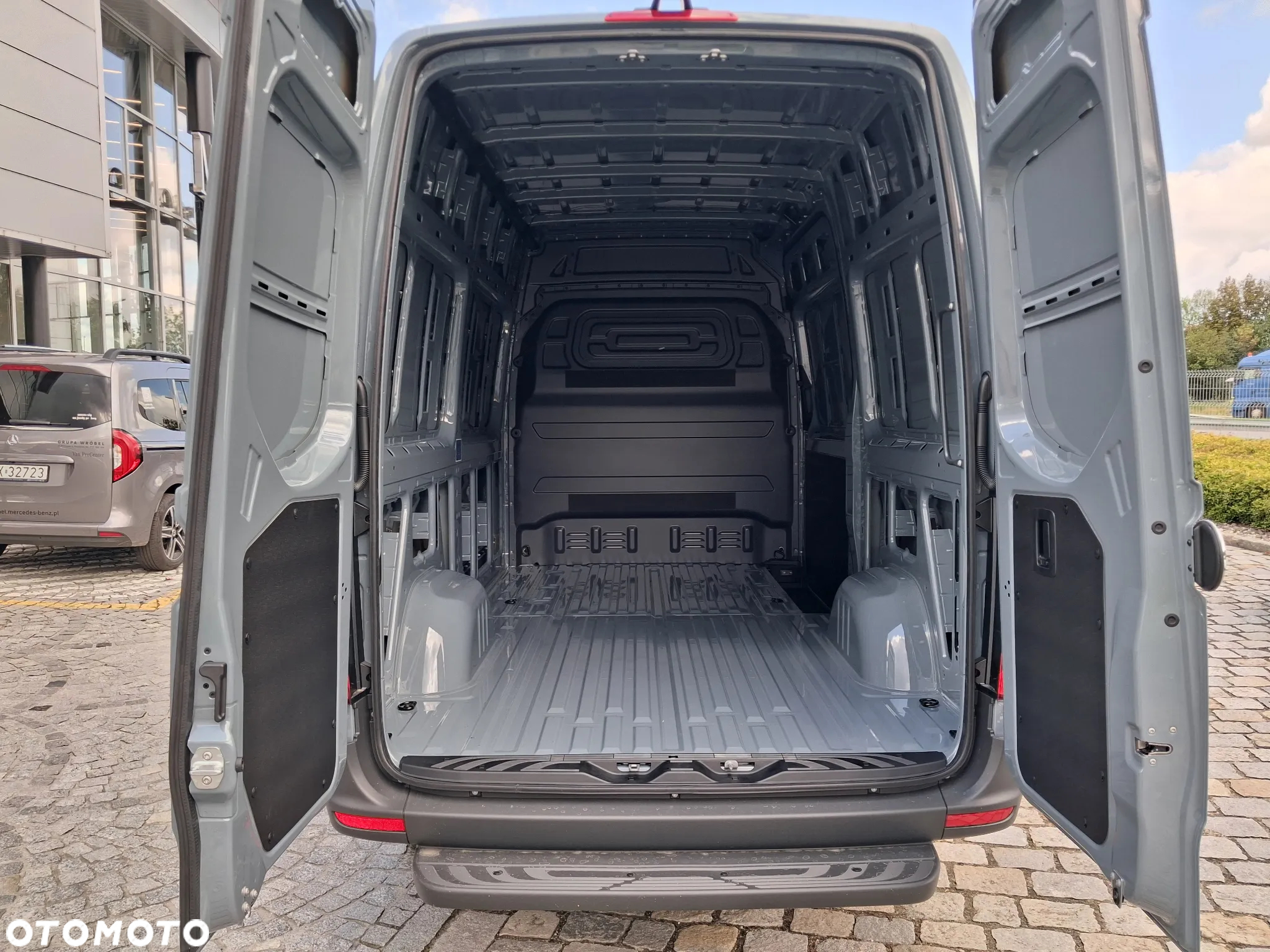 Mercedes-Benz Sprinter 317 CDI - 14