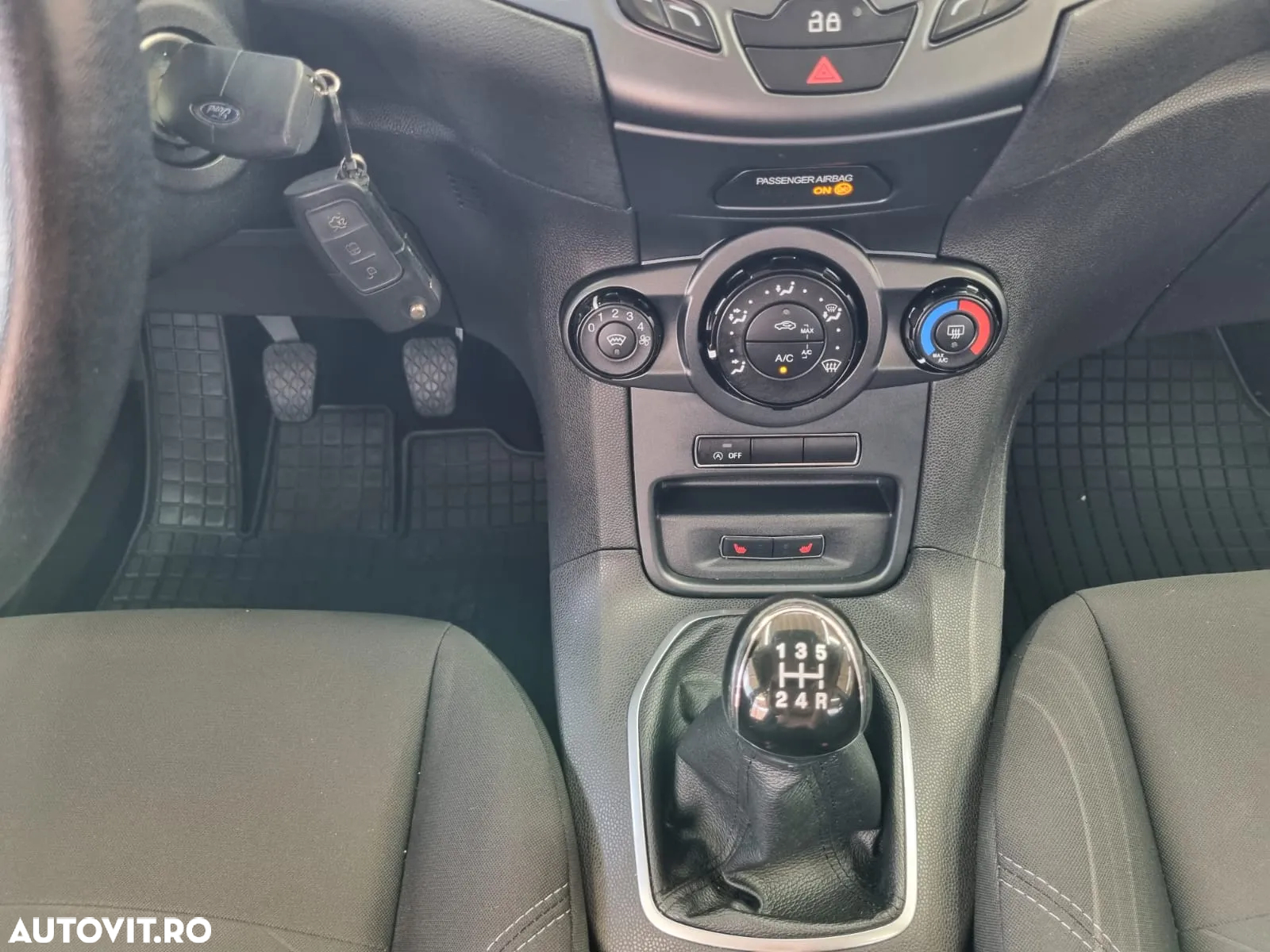 Ford Fiesta 1.0 Trend - 12