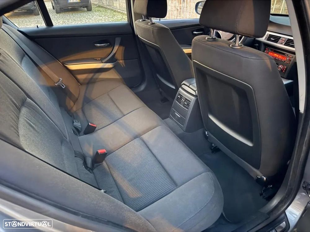 BMW 318 - 15