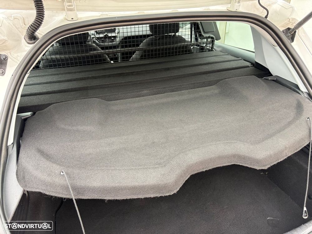 Peugeot 208 1.4 HDi Active - 5