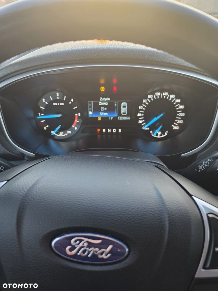 Ford Mondeo 2.0 EcoBlue Titanium - 9