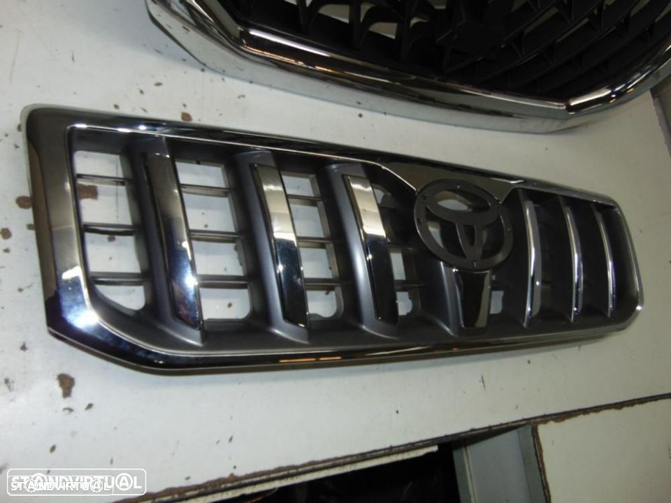 Toyota e Mitsubishi grelhas frontais - 3