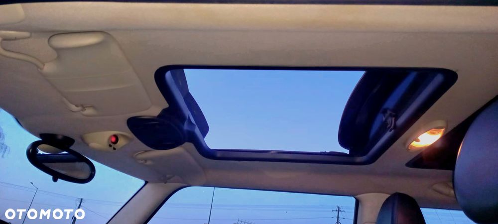 MINI Cooper Seven - 8