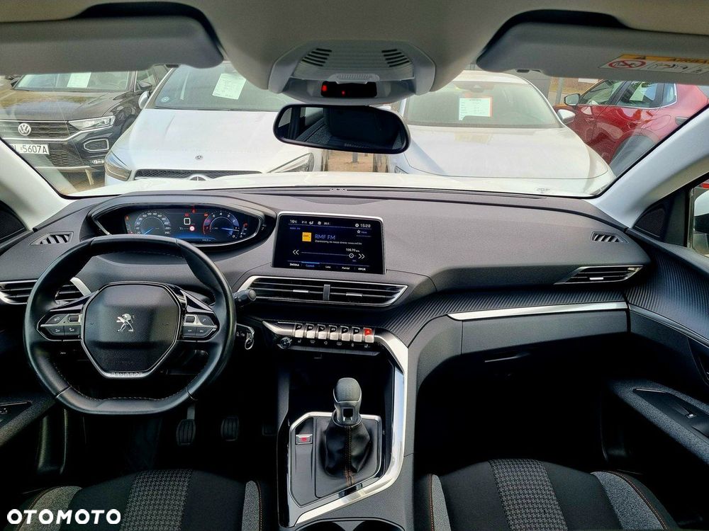 Peugeot 3008 1.2 PureTech Active Pack S&S - 14