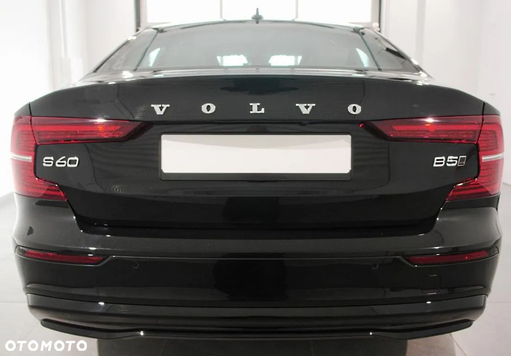 Volvo S60 B5 B AWD Ultimate Dark - 4