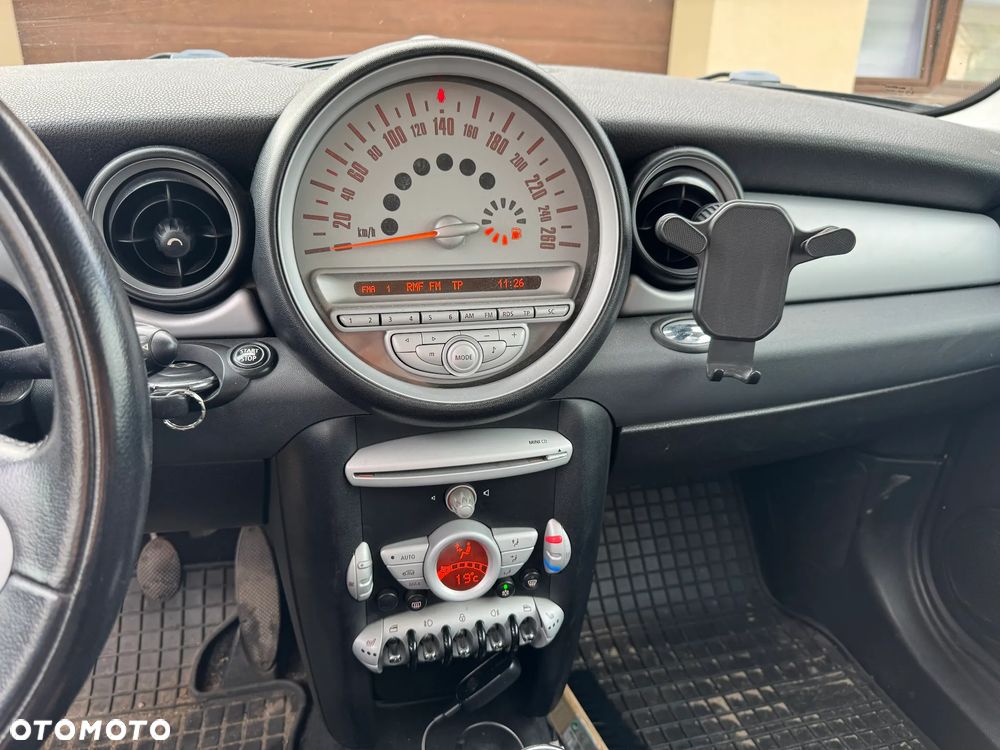 MINI ONE Standard - 10