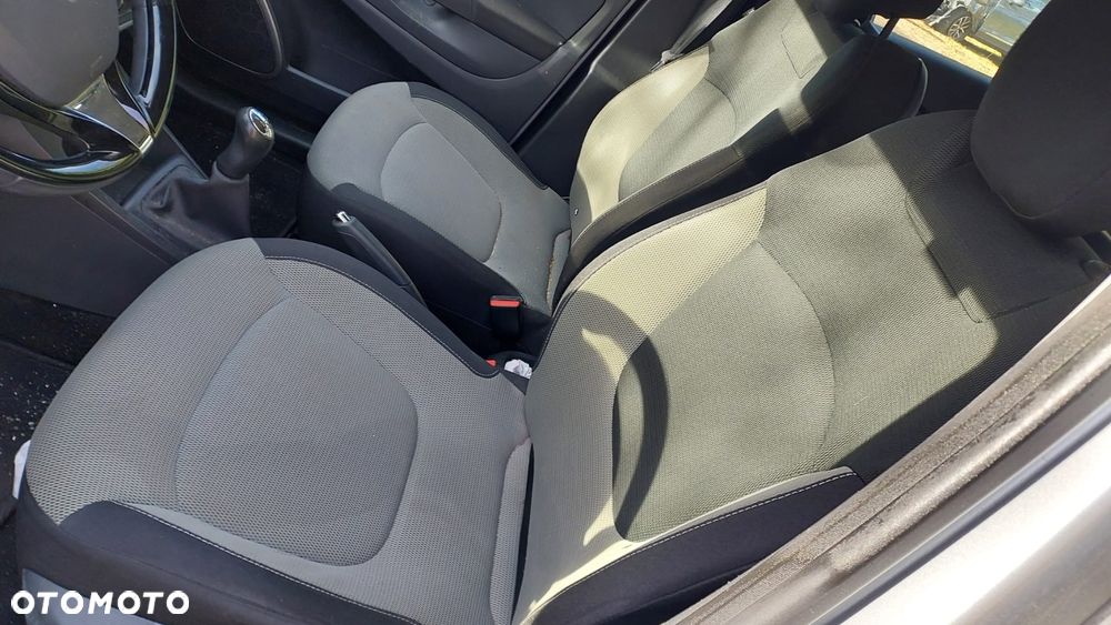 Renault Captur 1.5 dCi Energy Intens - 8