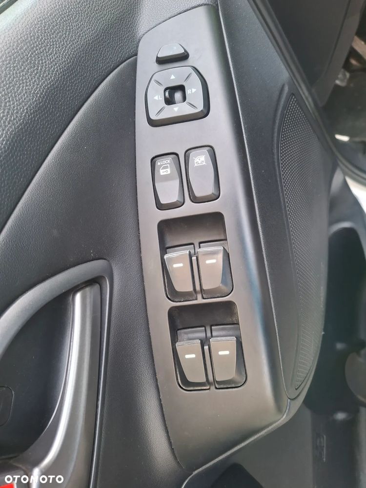 Hyundai ix35 1.7 CRDi Comfort 2WD - 11