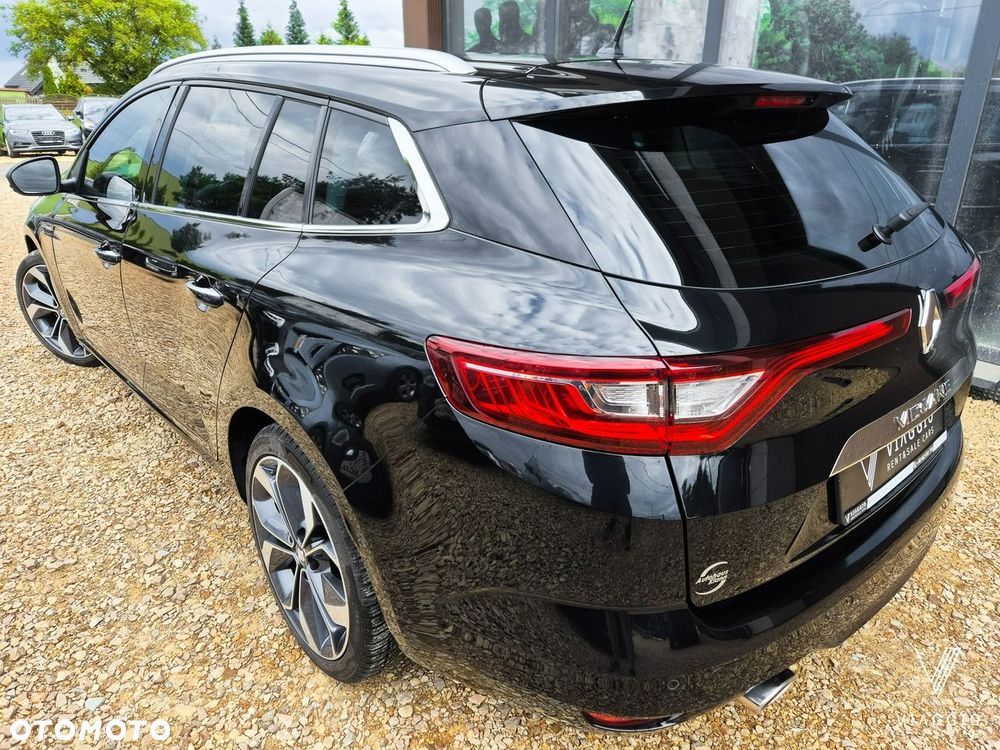 Renault Megane TCe 140 GPF EQUILIBRE - 32
