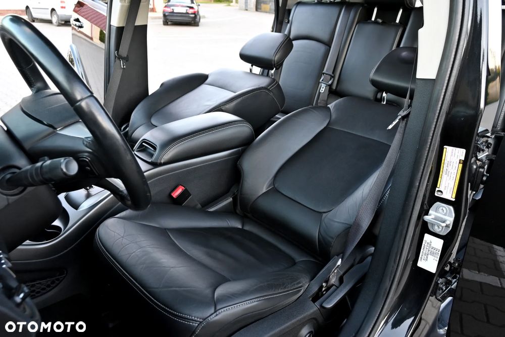 Fiat Freemont 2.0 Multijet Black Code AWD - 29