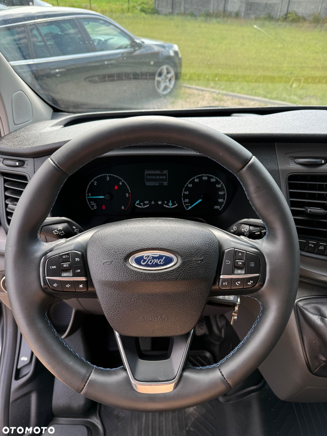 Ford TRANSIT CUSTOM 2.0 TDCI 130 KM SUPER STAN PIĘKNY I BOGATY OKAZJA - 16