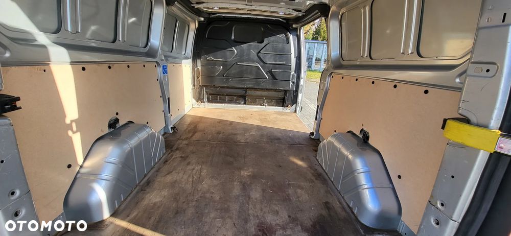 Ford Transit custom - 10