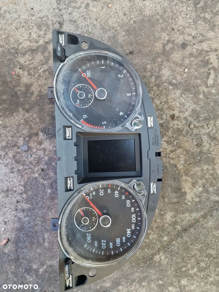 Licznik Passat  cc3C8920 870C - 1