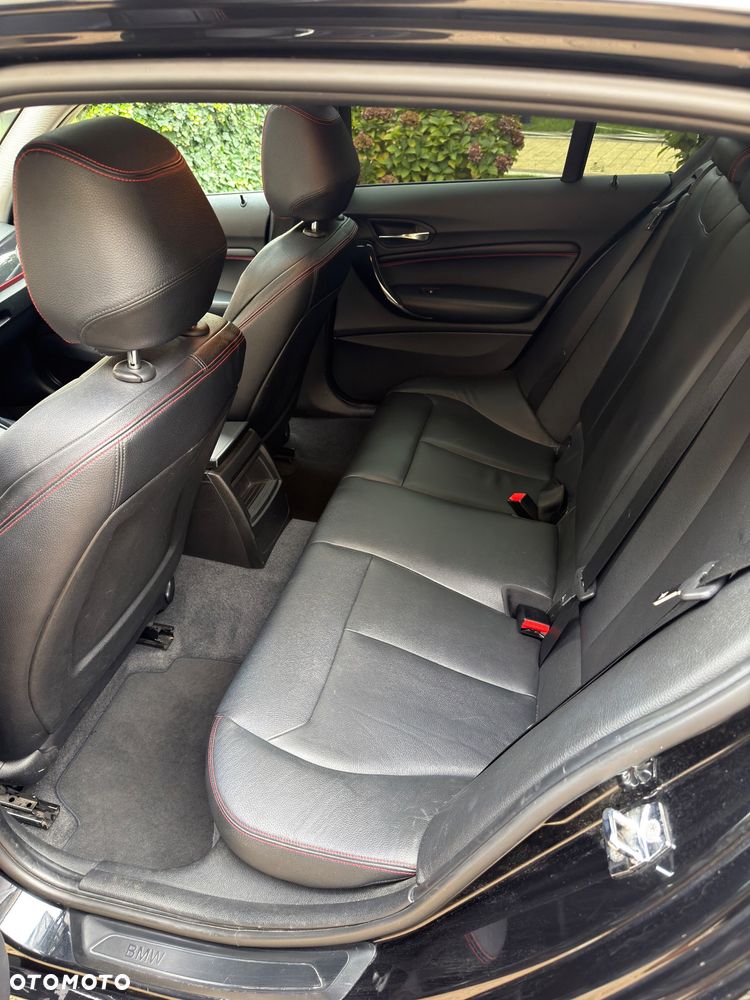 BMW Seria 1 - 11