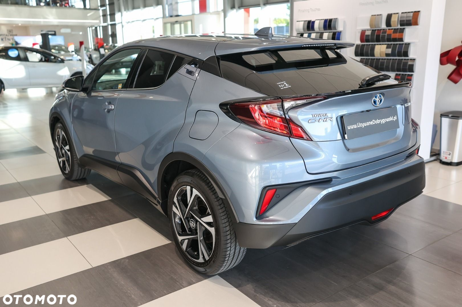 Toyota C-HR - 5