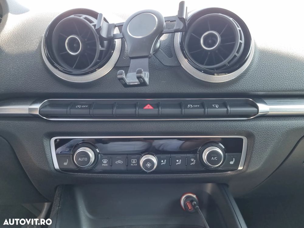 Audi A3 Sportback 1.6 TDI (clean diesel) Ambiente - 4