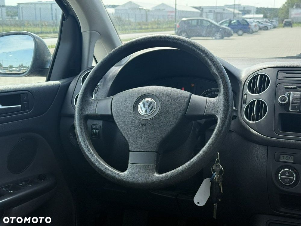 Volkswagen Golf Plus - 12