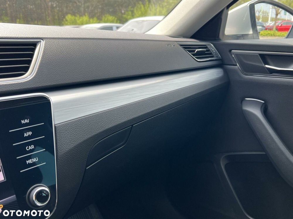 Skoda Superb 1.5 TSI Ambition DSG - 32