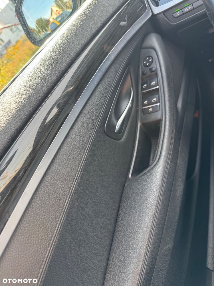 BMW Seria 5 - 10