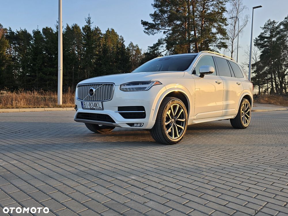 Volvo XC 90 - 2