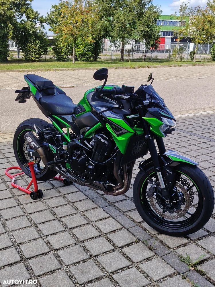Kawasaki Z 900 - 7