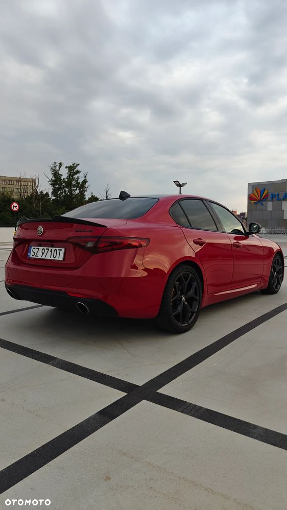 Alfa Romeo Giulia - 3