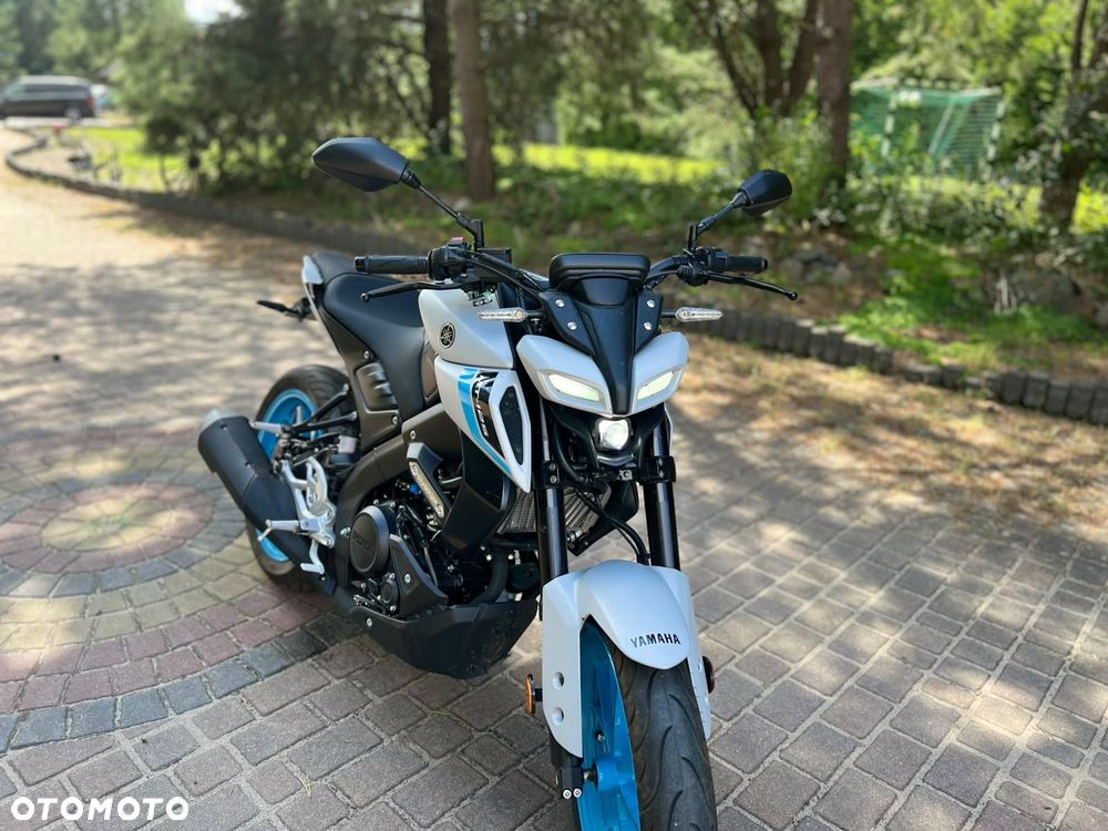 Yamaha MT - 4