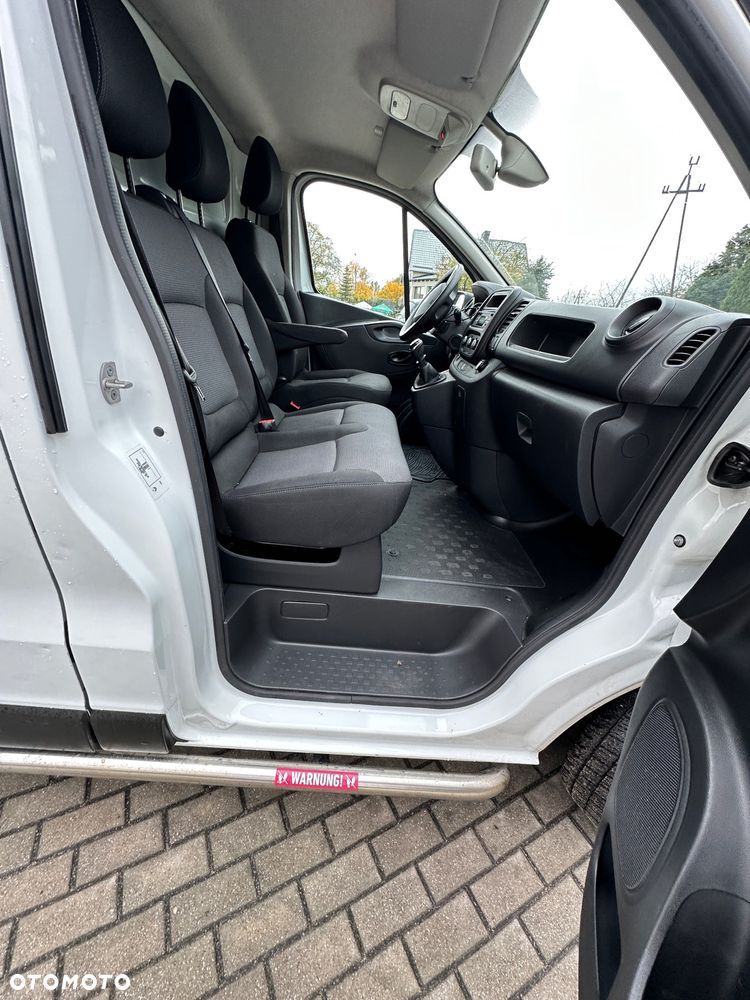 Renault TRAFIC - 13