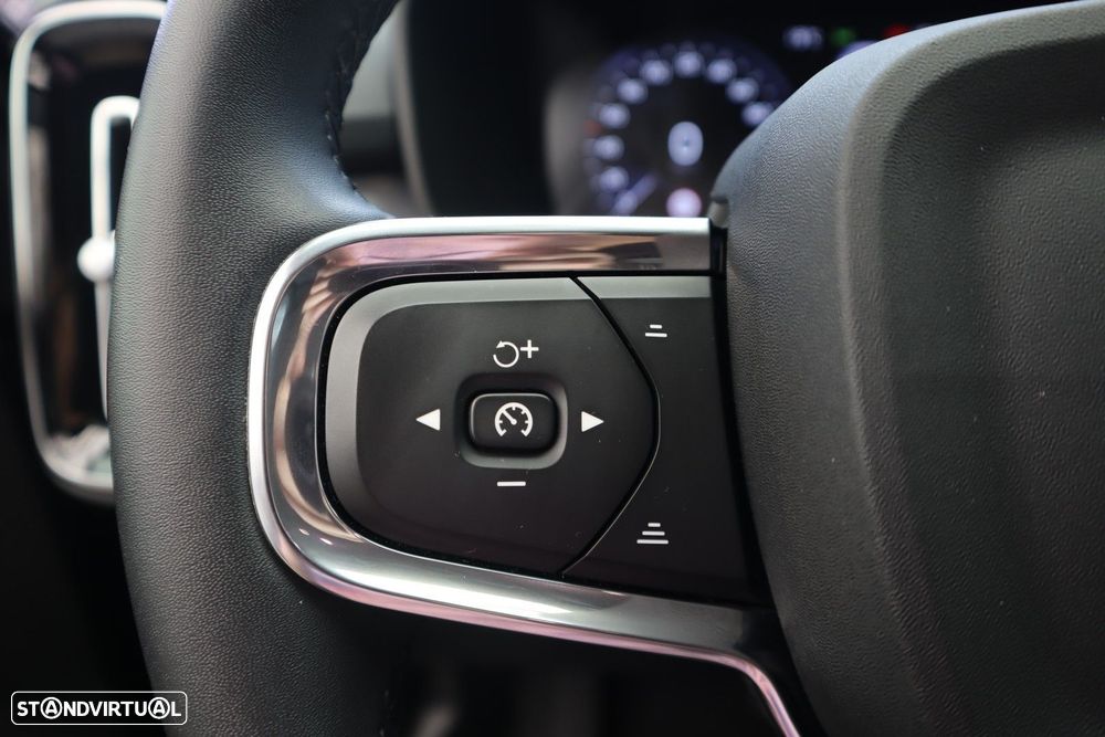 Volvo XC 40 1.5 T4 PHEV Inscription Expression - 24