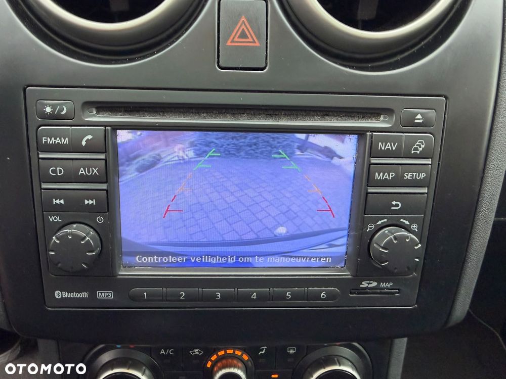 Nissan Qashqai - 14