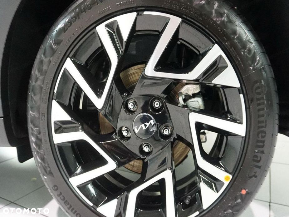 Kia XCeed - 10