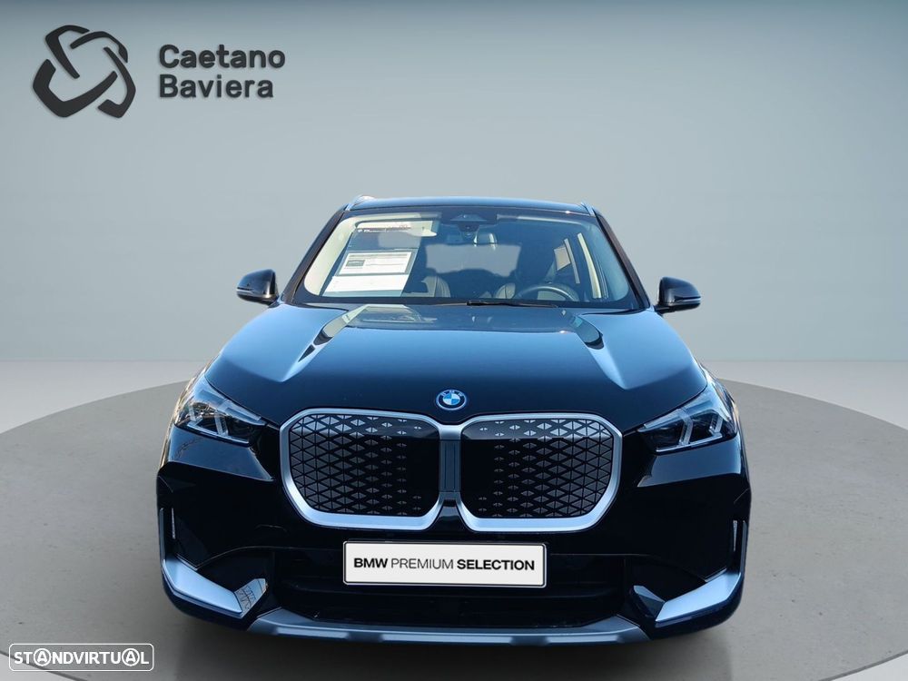 BMW iX1 eDrive20 xLine - 2