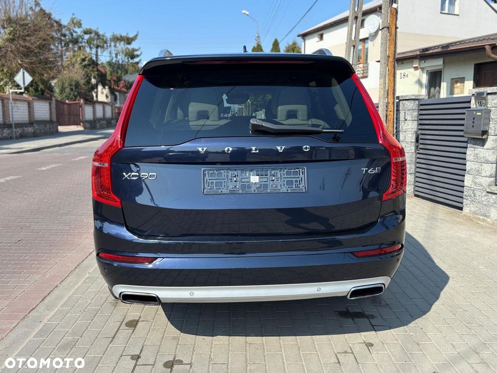 Volvo XC 90 T6 AWD Momentum 7os - 12
