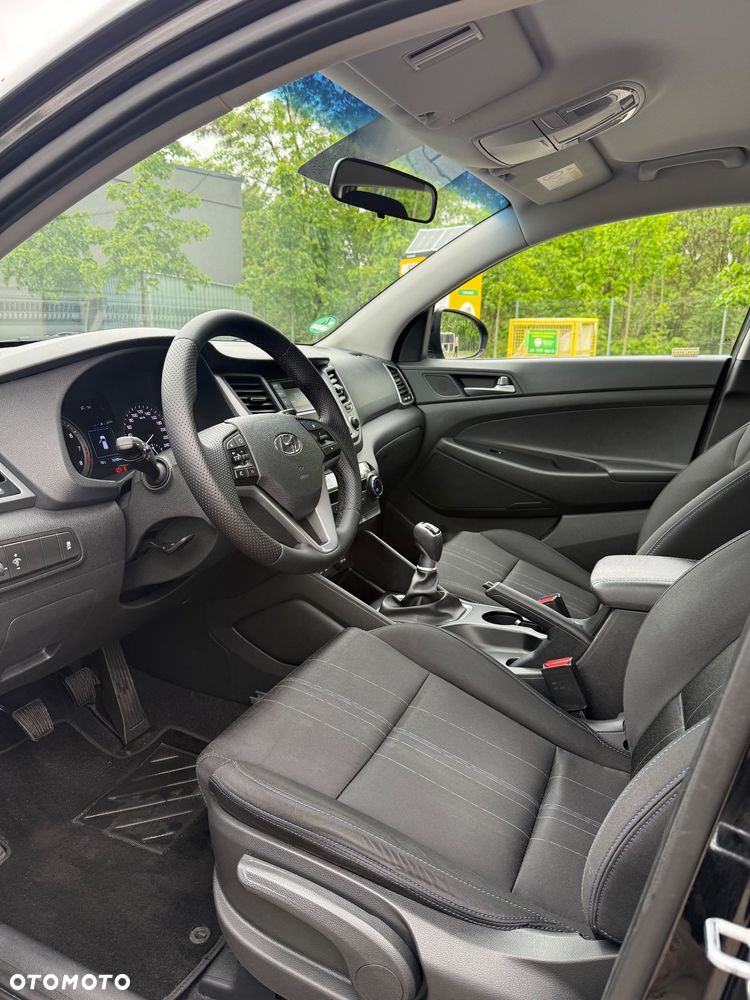 Hyundai Tucson blue 1.6 GDi 2WD Advantage - 16