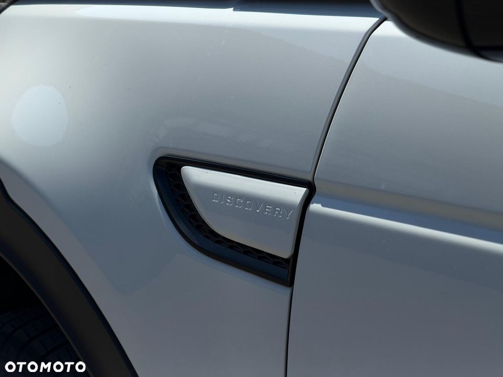 Land Rover Discovery Sport 2.0 D200 mHEV Dynamic SE - 10
