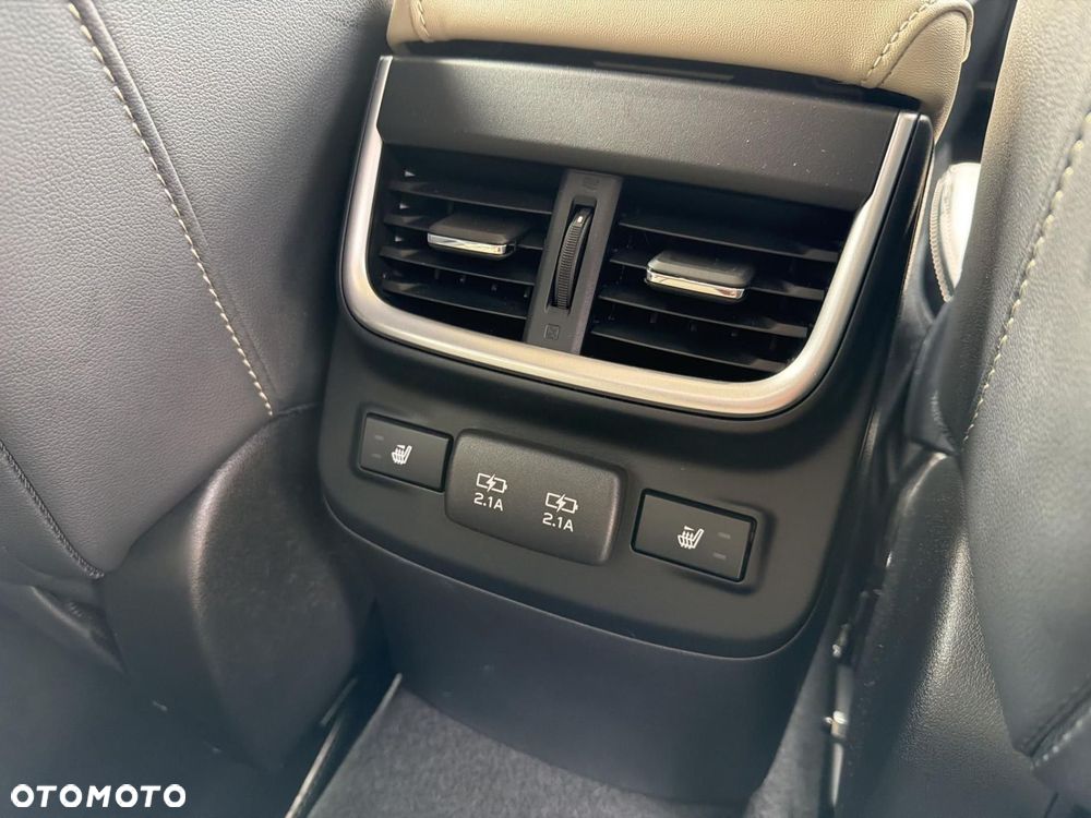 Subaru Outback 2.5i Platinum (EyeSight) Lineartronic - 12
