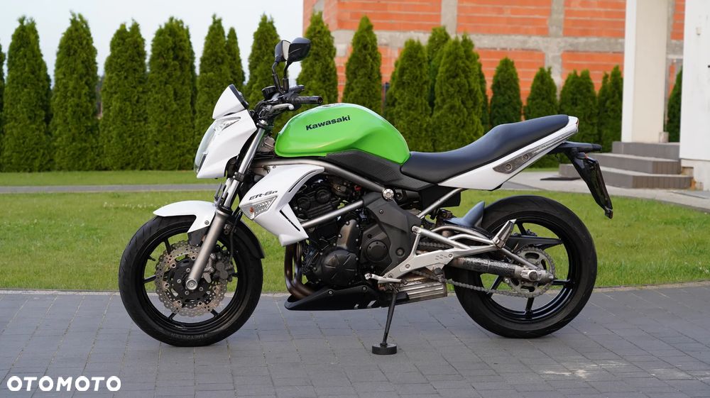 Kawasaki ER - 3